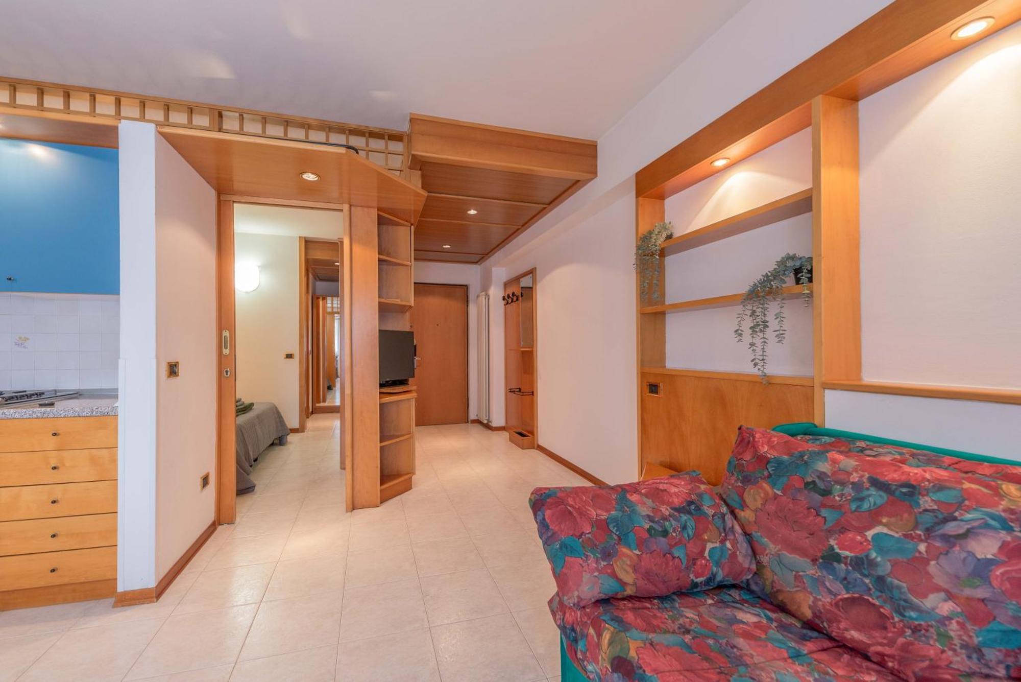Comano Vacanze Appartamenti โกมาโนแตร์เม ภายนอก รูปภาพ